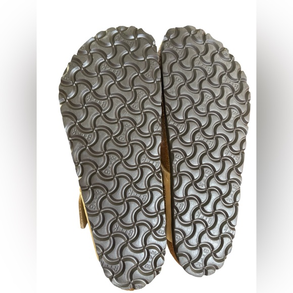 Birkenstock Tan Sandals NWT - Picture 7 of 11